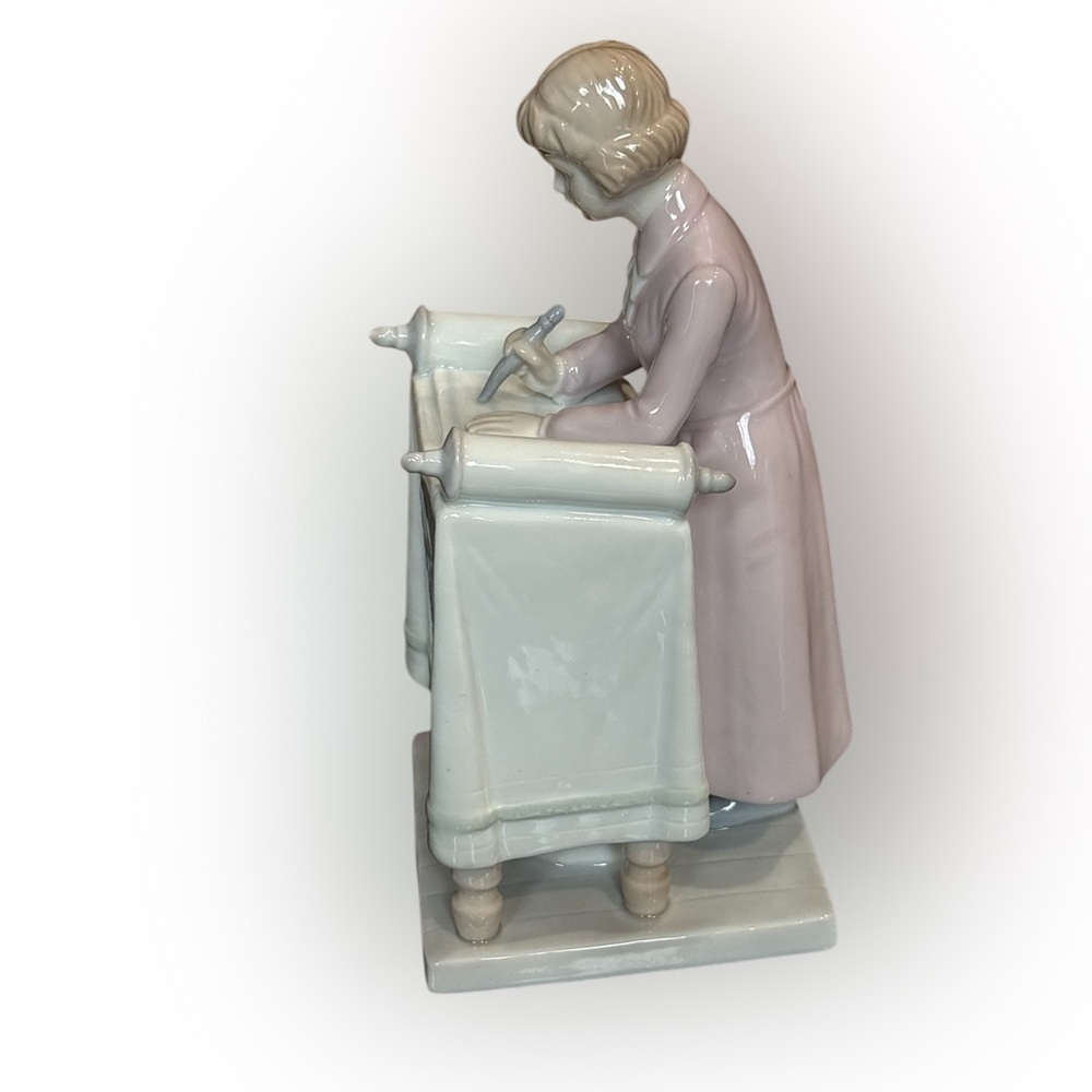 Vtg Moshe Yakov Israel Giftware Design Limited Edition Porcelain Figurine Teen - Picture 3 of 7